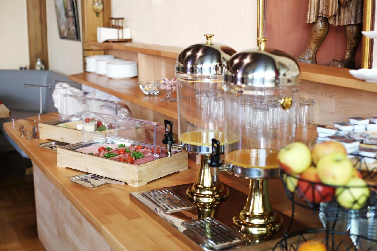 Hotel Restaurant Adler Stube Münstertal Exteriér fotografie